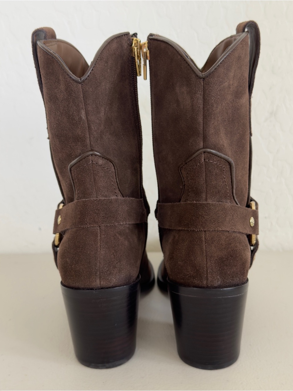 NEW Dolce Vita Kenzen Chocolate Brown Suede Harness Booties Size 8 - Picture 6 of 10